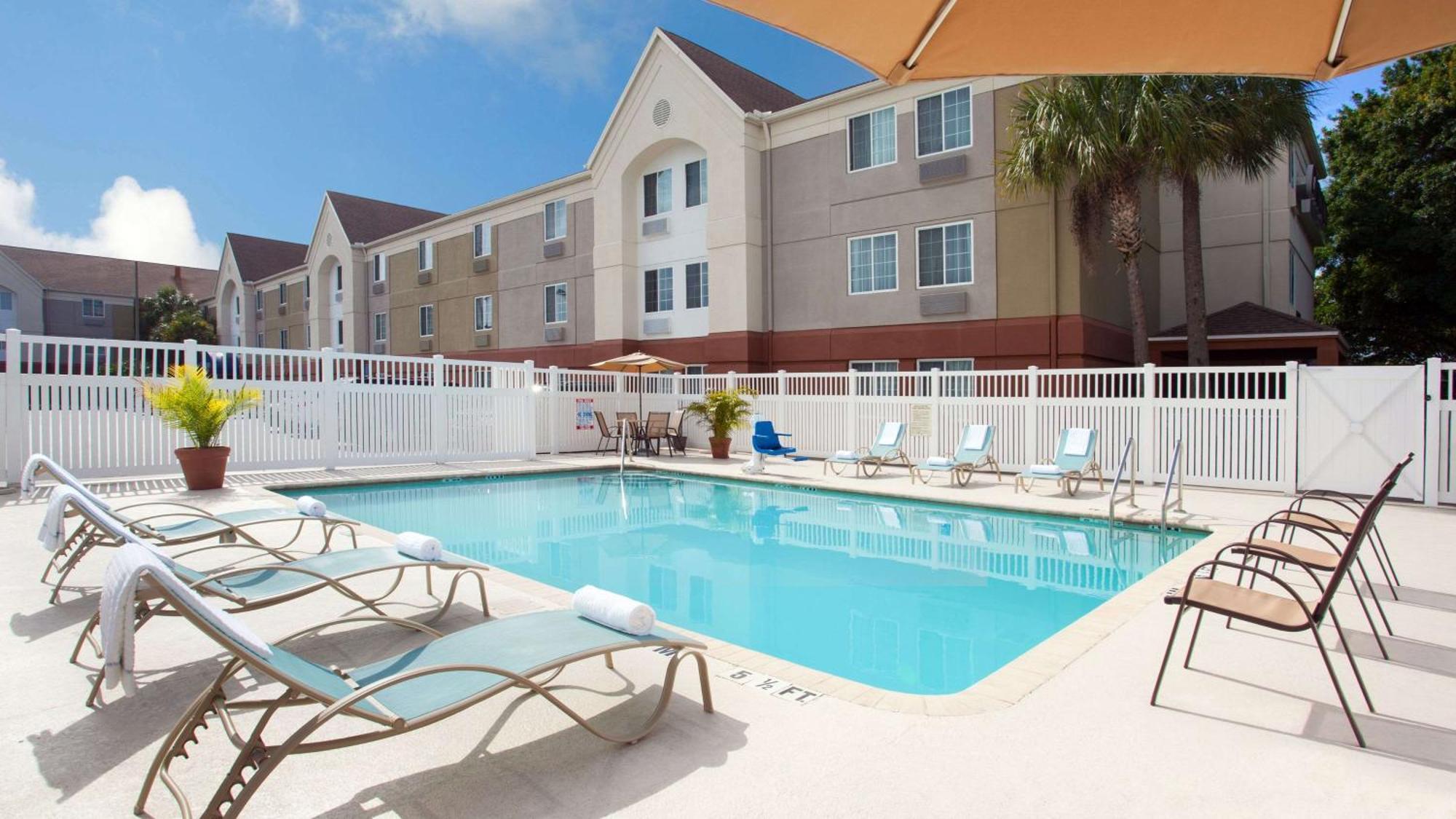 Sonesta Simply Suites Clearwater Eksteriør billede